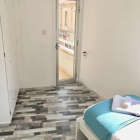 Zenobia City/ Beach No. 80 Appartement *